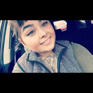 Meet your Posher, Kali